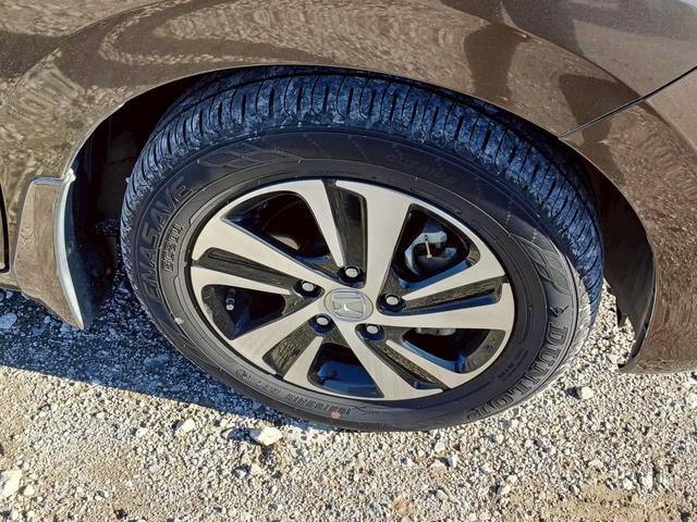 フリード＋ハイブリッド ハイブリッドＥＸ　メモリーナビ　フルセグＴＶ　リアカメラ　スマートキー　ＬＥＤヘッドライト　衝突軽減ブレーキ　両側パワスラ　前ドラレコ　シートヒーター　Ｂｌｕｅｔｏｏｔｈ　ＡＣＣ　純正１５インチアルミ　ＥＴＣ（20枚目）