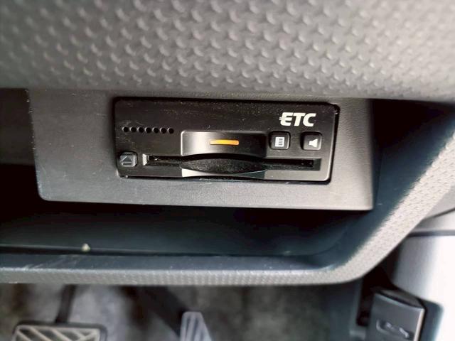 ハスラー Ｆリミテッド　ＳＤナビ　フルセグＴＶ　リアカメラ　スマートキー　ＨＩＤヘッドライト　衝突軽減ブレーキ　シートヒーター　Ｂｌｕｅｔｏｏｔｈ　純正１５インチ鉄　ＥＴＣ（21枚目）