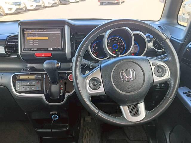 Ｎ－ＢＯＸカスタム Ｇ・ターボＬパッケージ　ＳＤナビ　フルセグＴＶ　リアカメラ　スマートキー　ＨＩＤヘッドライト　衝突軽減ブレーキ　両側パワスラ　前ドラレコ　Ｂｌｕｅｔｏｏｔｈ　クルコン　社外１６インチアルミ　ＥＴＣ（19枚目）