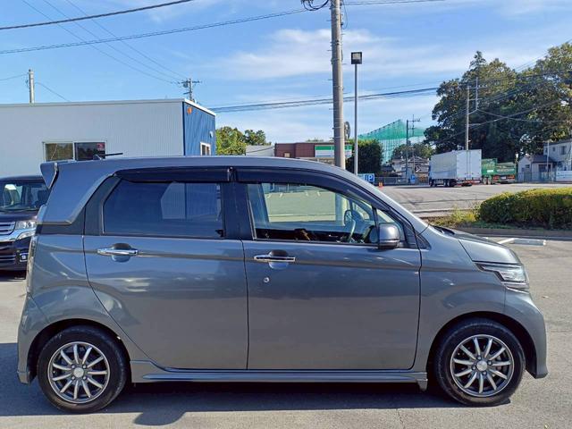 Ｎ－ＷＧＮカスタム Ｇ・ターボパッケージ　メモリーナビ　ワンセグＴＶ　リアカメラ　スマートキー　ＨＩＤヘッドライト　衝突軽減ブレーキ　Ｂｌｕｅｔｏｏｔｈ　クルコン　純正１４インチアルミ　ＥＴＣ（7枚目）