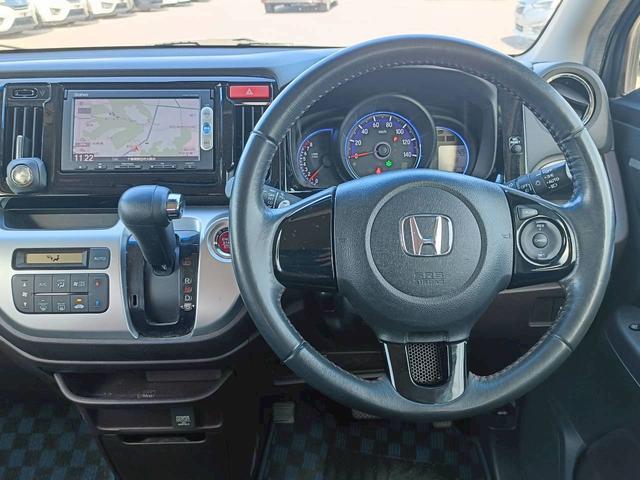 Ｎ－ＷＧＮカスタム Ｇ・ターボパッケージ　メモリーナビ　ワンセグＴＶ　リアカメラ　スマートキー　ＨＩＤヘッドライト　衝突軽減ブレーキ　Ｂｌｕｅｔｏｏｔｈ　クルコン　純正１４インチアルミ　ＥＴＣ（19枚目）