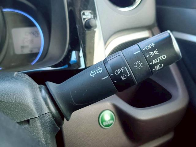 Ｎ－ＷＧＮカスタム Ｇ・ターボパッケージ　メモリーナビ　ワンセグＴＶ　リアカメラ　スマートキー　ＨＩＤヘッドライト　衝突軽減ブレーキ　Ｂｌｕｅｔｏｏｔｈ　クルコン　純正１４インチアルミ　ＥＴＣ（24枚目）