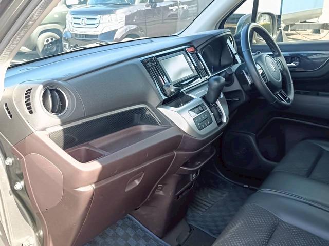 Ｎ－ＷＧＮカスタム Ｇ・ターボパッケージ　メモリーナビ　ワンセグＴＶ　リアカメラ　スマートキー　ＨＩＤヘッドライト　衝突軽減ブレーキ　Ｂｌｕｅｔｏｏｔｈ　クルコン　純正１４インチアルミ　ＥＴＣ（37枚目）