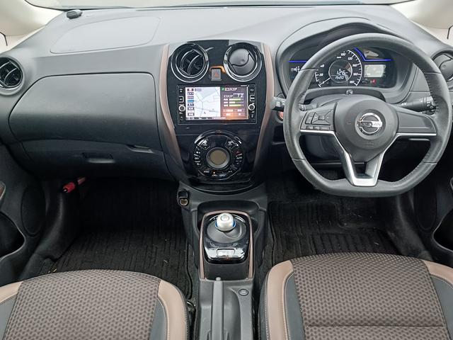 ノート e-パワー メダリスト SDナビ フルセグTV 全方位カメラ スマートキー LEDヘッドライト 衝突軽減ブレーキ 前ドラレコ Bluetooth 純正15インチアルミ ETC(18枚目)