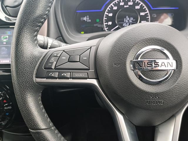 ノート e-パワー メダリスト SDナビ フルセグTV 全方位カメラ スマートキー LEDヘッドライト 衝突軽減ブレーキ 前ドラレコ Bluetooth 純正15インチアルミ ETC(30枚目)