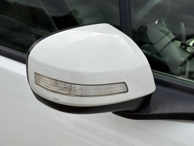 ジェイド ハイブリッドＸ　メモリーナビ　フルセグＴＶ　リアカメラ　スマートキー　ＬＥＤヘッドライト　衝突軽減ブレーキ　革シート　Ｂｌｕｅｔｏｏｔｈ　クルコン　純正１７インチアルミ　ＥＴＣ（15枚目）