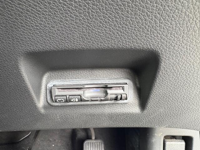 ジェイド ハイブリッドＸ　メモリーナビ　フルセグＴＶ　リアカメラ　スマートキー　ＬＥＤヘッドライト　衝突軽減ブレーキ　革シート　Ｂｌｕｅｔｏｏｔｈ　クルコン　純正１７インチアルミ　ＥＴＣ（27枚目）