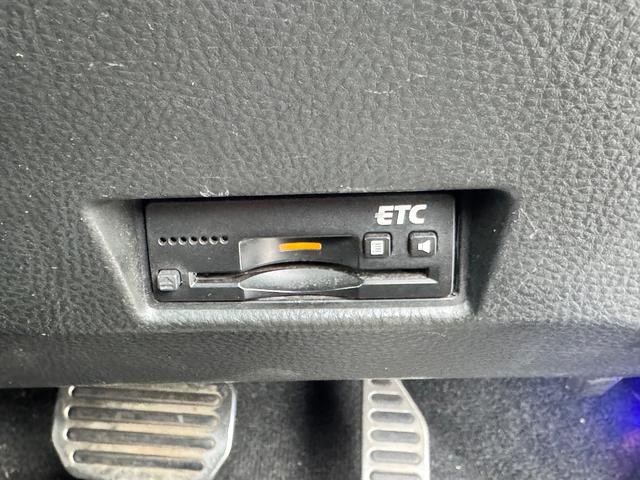 スイフトスポーツ ベースグレード SDナビ フルセグTV スマートキー HIDヘッドライト Bluetooth クルーズコントロール 純正17インチアルミ ETC(30枚目)