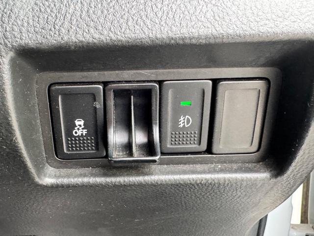 スイフトスポーツ ベースグレード SDナビ フルセグTV スマートキー HIDヘッドライト Bluetooth クルーズコントロール 純正17インチアルミ ETC(32枚目)