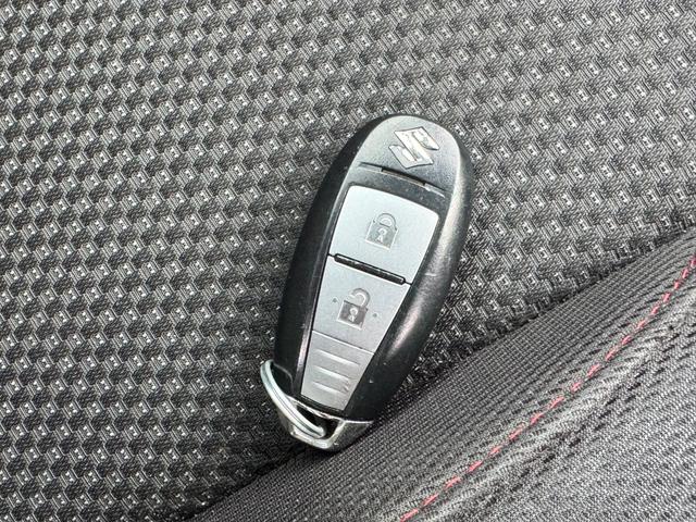 スイフトスポーツ ベースグレード SDナビ フルセグTV スマートキー HIDヘッドライト Bluetooth クルーズコントロール 純正17インチアルミ ETC(33枚目)