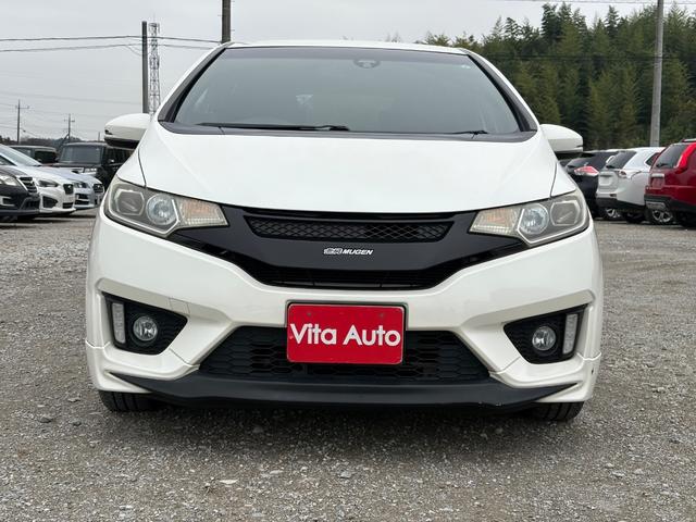 フィットハイブリッド Sパッケージ メモリーナビ フルセグTV リアカメラ スマートキー LEDヘッドライト 衝突軽減ブレーキ Bluetooth クルコン 純正16インチアルミ ETC(4枚目)