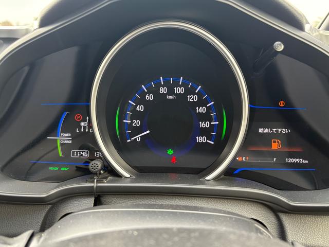 フィットハイブリッド Sパッケージ メモリーナビ フルセグTV リアカメラ スマートキー LEDヘッドライト 衝突軽減ブレーキ Bluetooth クルコン 純正16インチアルミ ETC(26枚目)