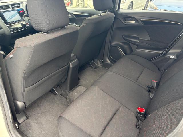 フィットハイブリッド Sパッケージ メモリーナビ フルセグTV リアカメラ スマートキー LEDヘッドライト 衝突軽減ブレーキ Bluetooth クルコン 純正16インチアルミ ETC(47枚目)