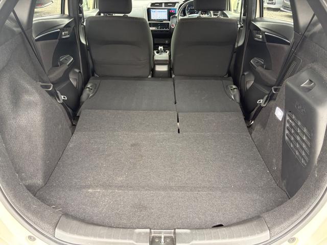 フィットハイブリッド Sパッケージ メモリーナビ フルセグTV リアカメラ スマートキー LEDヘッドライト 衝突軽減ブレーキ Bluetooth クルコン 純正16インチアルミ ETC(49枚目)