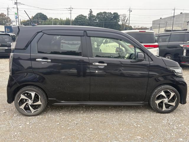 Ｎ－ＷＧＮカスタム Ｇ・ターボパッケージ　メモリーナビ　ワンセグＴＶ　リアカメラ　スマートキー　ＨＩＤヘッドライト　クルーズコントロール　純正１５インチアルミ（8枚目）