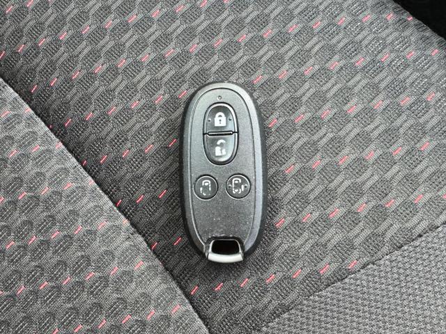 スペーシアカスタム ＸＳ　メモリーナビ　フルセグＴＶ　リアカメラ　スマートキー　ＨＩＤヘッドライト　衝突軽減ブレーキ　両側パワスラ　シートヒーター　Ｂｌｕｅｔｏｏｔｈ　純正１５インチアルミ　ＥＴＣ（30枚目）