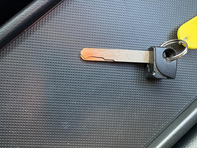 ステップワゴンスパーダ Ｚ　クールスピリット　インターナビ　セレクション　ＨＤＤナビ　ワンセグＴＶ　リアカメラ　ＬＥＤヘッドライト　両側パワスラ　クルコン　純正１７インチアルミ　ＥＴＣ（48枚目）