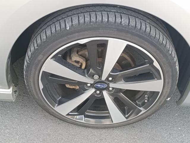 遠方で車を見に来れない方でもご安心ください。ご購入者の６７％（直近１年実績）の方が電話のみでご購入されています。今は電話でも、ネットとメールでも車が買える時代です。