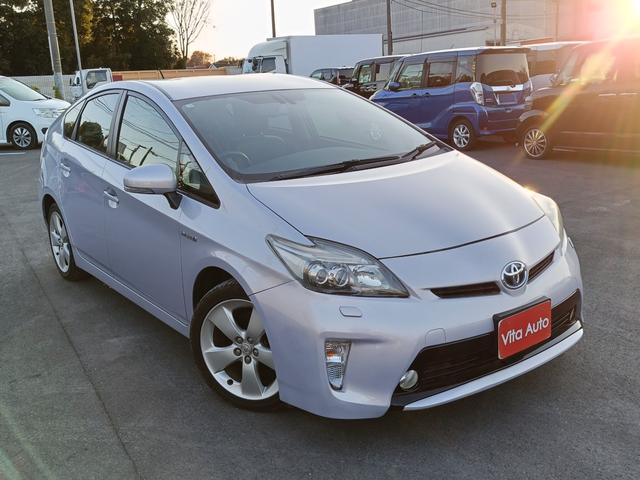 プリウス Gツーリングセレクション SDナビ フルセグTV リアカメラ スマートキー LEDヘッドライト 革シート Bluetooth クルコン 純正17インチアルミ ETC(2枚目)