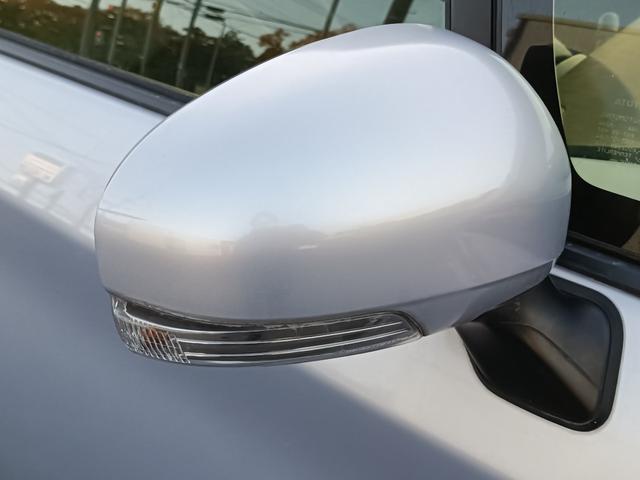 プリウス Gツーリングセレクション SDナビ フルセグTV リアカメラ スマートキー LEDヘッドライト 革シート Bluetooth クルコン 純正17インチアルミ ETC(16枚目)