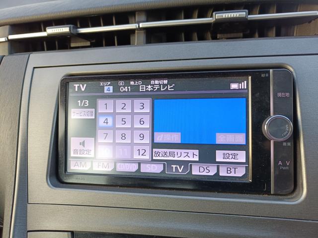 プリウス Gツーリングセレクション SDナビ フルセグTV リアカメラ スマートキー LEDヘッドライト 革シート Bluetooth クルコン 純正17インチアルミ ETC(29枚目)