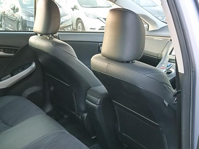 プリウス Gツーリングセレクション SDナビ フルセグTV リアカメラ スマートキー LEDヘッドライト 革シート Bluetooth クルコン 純正17インチアルミ ETC(33枚目)