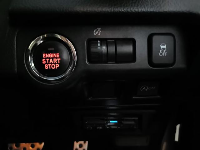 XV 2.0i-L アイサイト 4WD SDナビ フルセグTV リアカメラ スマートキー HIDヘッドライト 衝突軽減ブレーキ 革シート Bluetooth ACC 純正17インチアルミ ETC(21枚目)