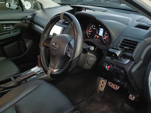 XV 2.0i-L アイサイト 4WD SDナビ フルセグTV リアカメラ スマートキー HIDヘッドライト 衝突軽減ブレーキ 革シート Bluetooth ACC 純正17インチアルミ ETC(32枚目)