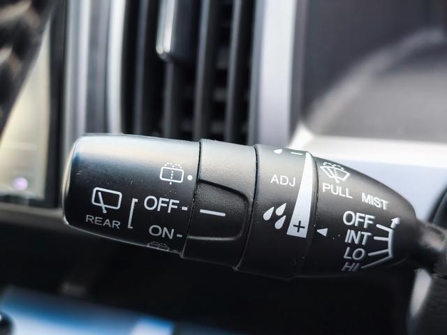 ステップワゴンスパーダ Ｚ　クールスピリット　メモリーナビ　フルセグＴＶ　リアカメラ　フリップダウンモニター　スマートキー　ＬＥＤヘッドライト　両側パワスラ　クルコン　純正１７インチアルミ　ＥＴＣ（27枚目）