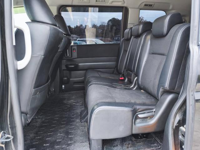 ステップワゴンスパーダ Ｚ　クールスピリット　メモリーナビ　フルセグＴＶ　リアカメラ　フリップダウンモニター　スマートキー　ＬＥＤヘッドライト　両側パワスラ　クルコン　純正１７インチアルミ　ＥＴＣ（45枚目）