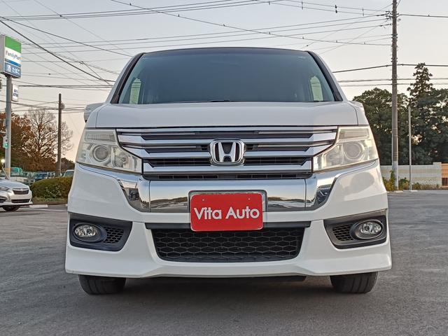 ステップワゴンスパーダ Ｚ　インターナビセレクション　ＨＤＤナビ　ワンセグＴＶ　リアカメラ　スマートキー　ＨＩＤヘッドライト　両側パワスラ　クルコン　純正１６インチアルミ　ＥＴＣ（3枚目）