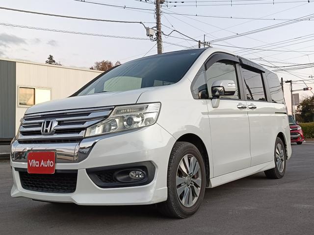 ステップワゴンスパーダ Ｚ　インターナビセレクション　ＨＤＤナビ　ワンセグＴＶ　リアカメラ　スマートキー　ＨＩＤヘッドライト　両側パワスラ　クルコン　純正１６インチアルミ　ＥＴＣ（6枚目）