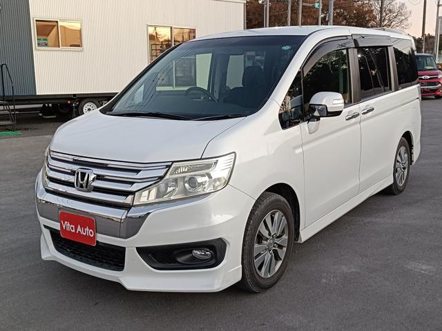 ステップワゴンスパーダ Ｚ　インターナビセレクション　ＨＤＤナビ　ワンセグＴＶ　リアカメラ　スマートキー　ＨＩＤヘッドライト　両側パワスラ　クルコン　純正１６インチアルミ　ＥＴＣ（8枚目）