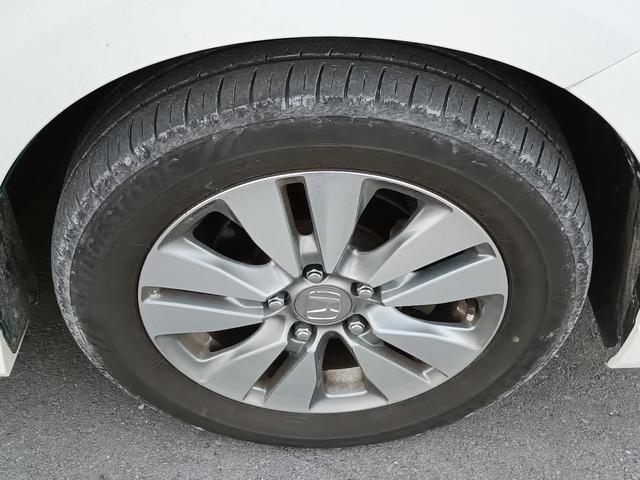 ステップワゴンスパーダ Ｚ　インターナビセレクション　ＨＤＤナビ　ワンセグＴＶ　リアカメラ　スマートキー　ＨＩＤヘッドライト　両側パワスラ　クルコン　純正１６インチアルミ　ＥＴＣ（16枚目）