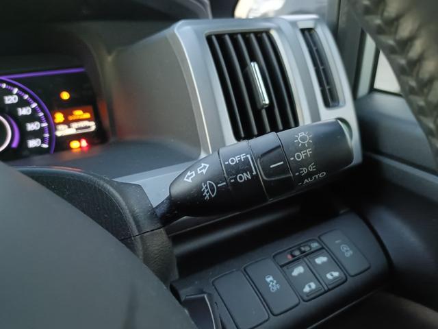 ステップワゴンスパーダ Ｚ　インターナビセレクション　ＨＤＤナビ　ワンセグＴＶ　リアカメラ　スマートキー　ＨＩＤヘッドライト　両側パワスラ　クルコン　純正１６インチアルミ　ＥＴＣ（29枚目）