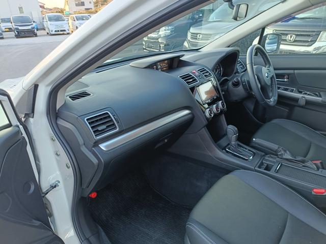 インプレッサスポーツ 2.0i-Sアイサイト 4WD SDナビ フルセグTV リアカメラ スマートキー HIDヘッドライト 衝突軽減ブレーキ Bluetooth ACC 純正14インチアルミ ETC(40枚目)