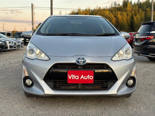 アクア Ｇブラックソフトレザーセレクション　ＳＤナビ　ワンセグＴＶ　スマートキー　ＬＥＤヘッドライト　Ｂｌｕｅｔｏｏｔｈ　クルコン　純正１５インチアルミ　ＥＴＣ（4枚目）