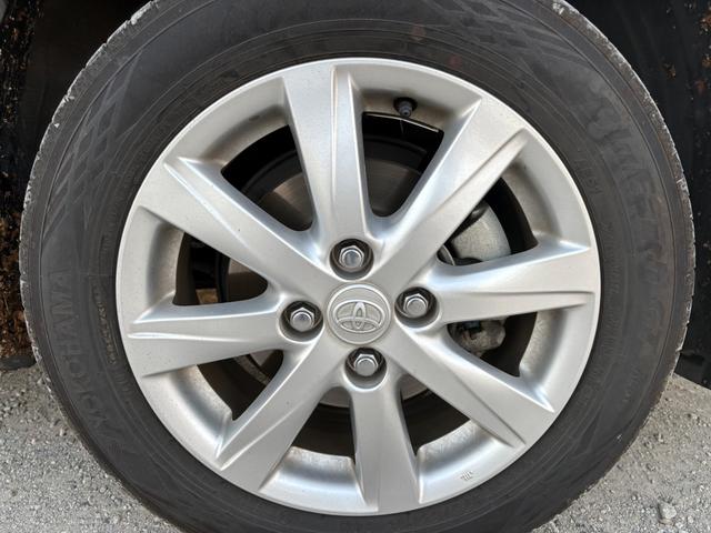 アクア Ｇブラックソフトレザーセレクション　ＳＤナビ　ワンセグＴＶ　スマートキー　ＬＥＤヘッドライト　Ｂｌｕｅｔｏｏｔｈ　クルコン　純正１５インチアルミ　ＥＴＣ（16枚目）