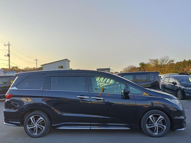 オデッセイ アブソルート・ＥＸ　４ＷＤ　メモリーナビ　フルセグＴＶ　全方位カメラ　フリップダウンモニター　スマートキー　ＬＥＤヘッドライト　衝突軽減ブレーキ　両側パワスラ　Ｂｌｕｅｔｏｏｔｈ　クルコン　純正１７インチアルミ　ＥＴＣ（7枚目）