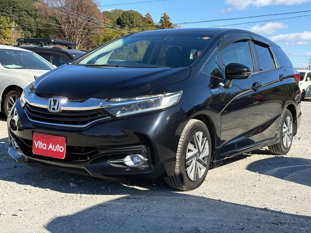 シャトル ハイブリッドＸスタイルエディション　メモリーナビ　ワンセグＴＶ　リアカメラ　スマートキー　ＬＥＤヘッドライト　衝突軽減ブレーキ　Ｂｌｕｅｔｏｏｔｈ　クルコン　純正１５インチ鉄　ＥＴＣ（4枚目）