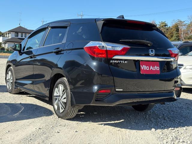 シャトル ハイブリッドＸスタイルエディション　メモリーナビ　ワンセグＴＶ　リアカメラ　スマートキー　ＬＥＤヘッドライト　衝突軽減ブレーキ　Ｂｌｕｅｔｏｏｔｈ　クルコン　純正１５インチ鉄　ＥＴＣ（8枚目）