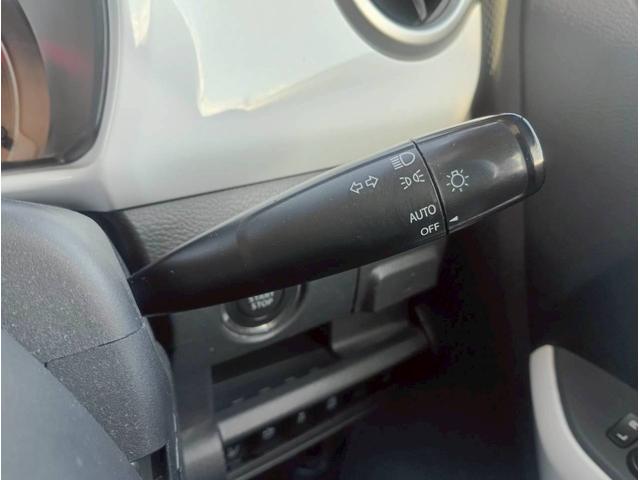 ハスラー Ｘ　ＳＤナビ　ワンセグＴＶ　リアカメラ　スマートキー　ＨＩＤヘッドライト　衝突軽減ブレーキ　シートヒーター　Ｂｌｕｅｔｏｏｔｈ　純正１５インチアルミ　ＥＴＣ（25枚目）