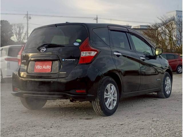 ノート ｅ－パワー　Ｘ　ＳＤナビ　フルセグＴＶ　全方位カメラ　スマートキー　ＬＥＤヘッドライト　衝突軽減ブレーキ　Ｂｌｕｅｔｏｏｔｈ　純正１４インチ鉄　ＥＴＣ（12枚目）