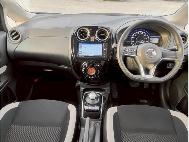 ノート ｅ－パワー　Ｘ　ＳＤナビ　フルセグＴＶ　全方位カメラ　スマートキー　ＬＥＤヘッドライト　衝突軽減ブレーキ　Ｂｌｕｅｔｏｏｔｈ　純正１４インチ鉄　ＥＴＣ（16枚目）