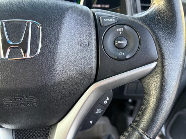 フィットハイブリッド Lパッケージ メモリーナビ フルセグTV リアカメラ スマートキー LEDヘッドライト 衝突軽減ブレーキ 前後ドラレコ Bluetooth クルコン 純正15インチ鉄 ETC(26枚目)