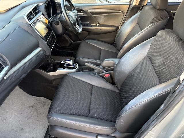 フィットハイブリッド Lパッケージ メモリーナビ フルセグTV リアカメラ スマートキー LEDヘッドライト 衝突軽減ブレーキ 前後ドラレコ Bluetooth クルコン 純正15インチ鉄 ETC(39枚目)