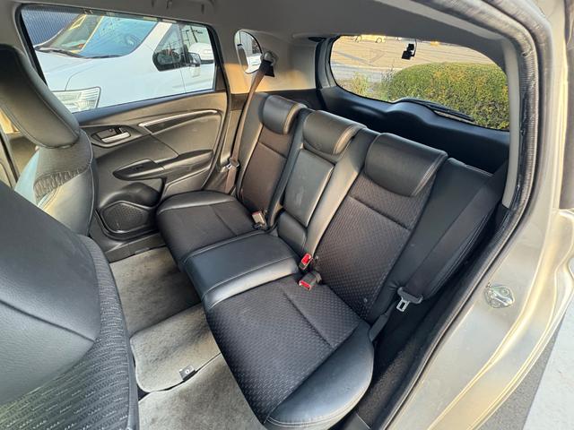 フィットハイブリッド Lパッケージ メモリーナビ フルセグTV リアカメラ スマートキー LEDヘッドライト 衝突軽減ブレーキ 前後ドラレコ Bluetooth クルコン 純正15インチ鉄 ETC(46枚目)