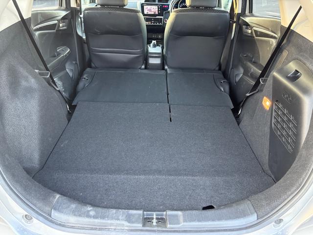 フィットハイブリッド Lパッケージ メモリーナビ フルセグTV リアカメラ スマートキー LEDヘッドライト 衝突軽減ブレーキ 前後ドラレコ Bluetooth クルコン 純正15インチ鉄 ETC(49枚目)