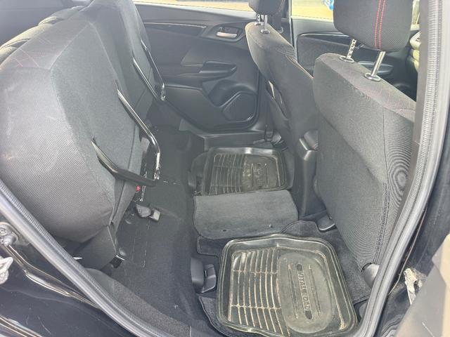 フィットハイブリッド Ｓパッケージ　メモリーナビ　フルセグＴＶ　リアカメラ　スマートキー　ＬＥＤヘッドライト　Ｂｌｕｅｔｏｏｔｈ　クルコン　純正１６インチアルミ（34枚目）