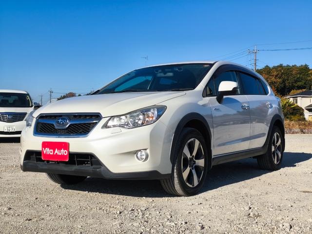 ＸＶハイブリッド ２．０ｉ－Ｌ　アイサイト　４ＷＤ　メモリーナビ　フルセグＴＶ　リアカメラ　スマートキー　ＨＩＤヘッドライト　衝突軽減ブレーキ　革シート　シートヒーター　Ｂｌｕｅｔｏｏｔｈ　ＡＣＣ　純正１７インチアルミ　ＥＴＣ（5枚目）